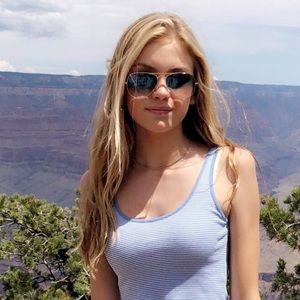 Meet your Posher, Grace